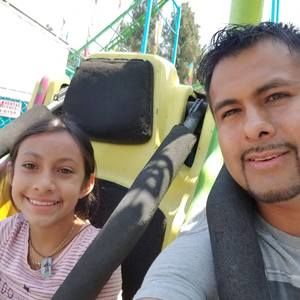 Meet your Posher, Moises